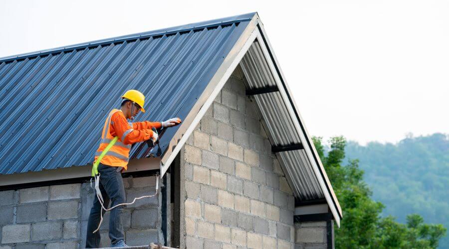 Expert flood damage restoration services in Loretto, MI